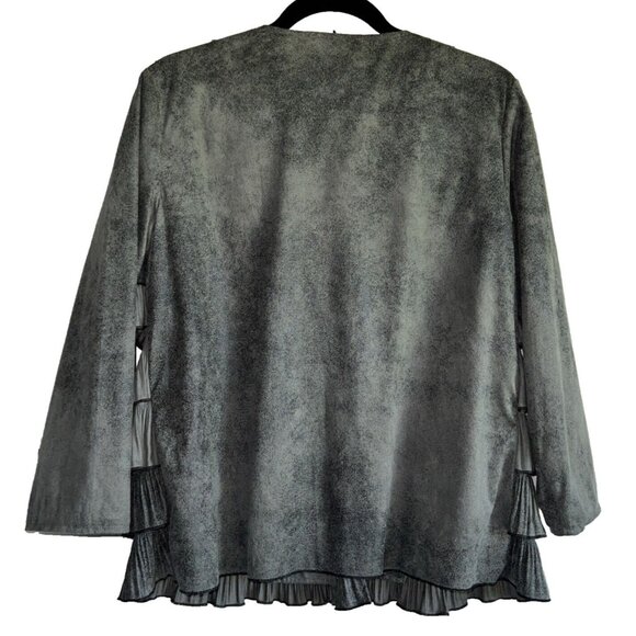 Great Cavalier Womens Tiered Ruffle Faux Suede Jacket Medium Grays Button - Picture 8 of 8